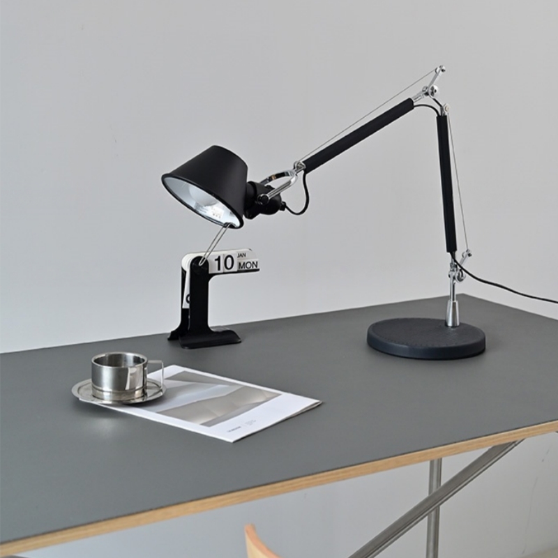 Mordern arte lâmpada de ferro  - Home Office Uk avaliação e preço