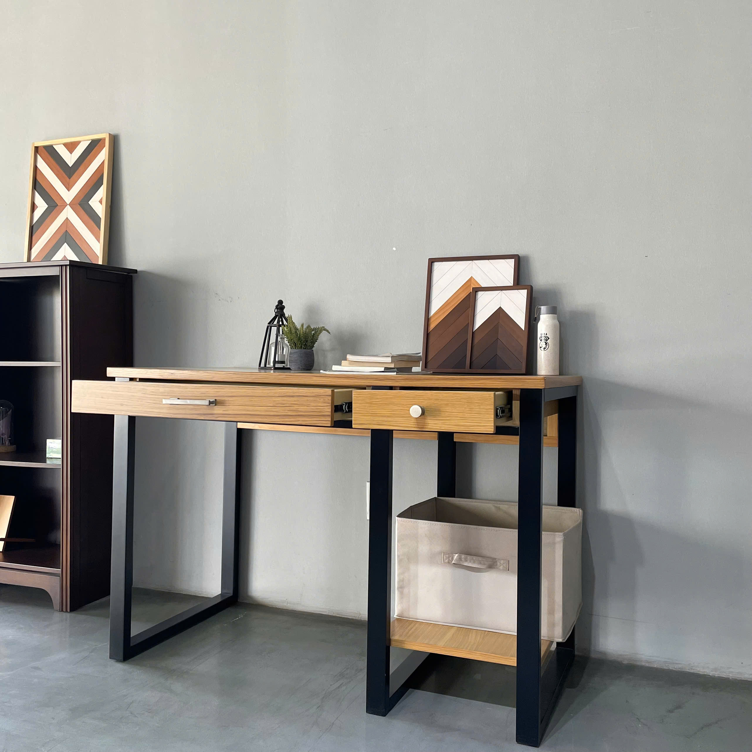 Mesa de computador de madeira  - Home Office With Two Desks avaliação e preço